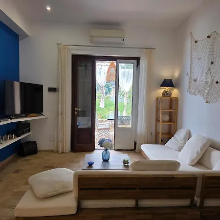 Hébergement de vacances Bedda Mia - *